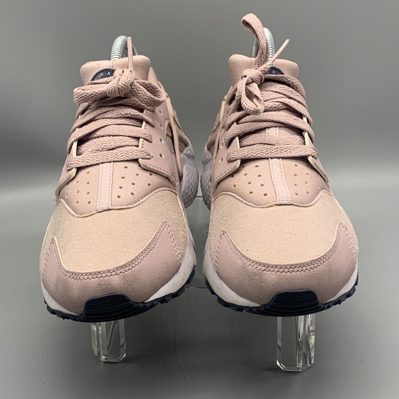 Nike Huarache Run SE "Prism Pink/White" Size 6.5 (8 Women) - Picture 3 of 6